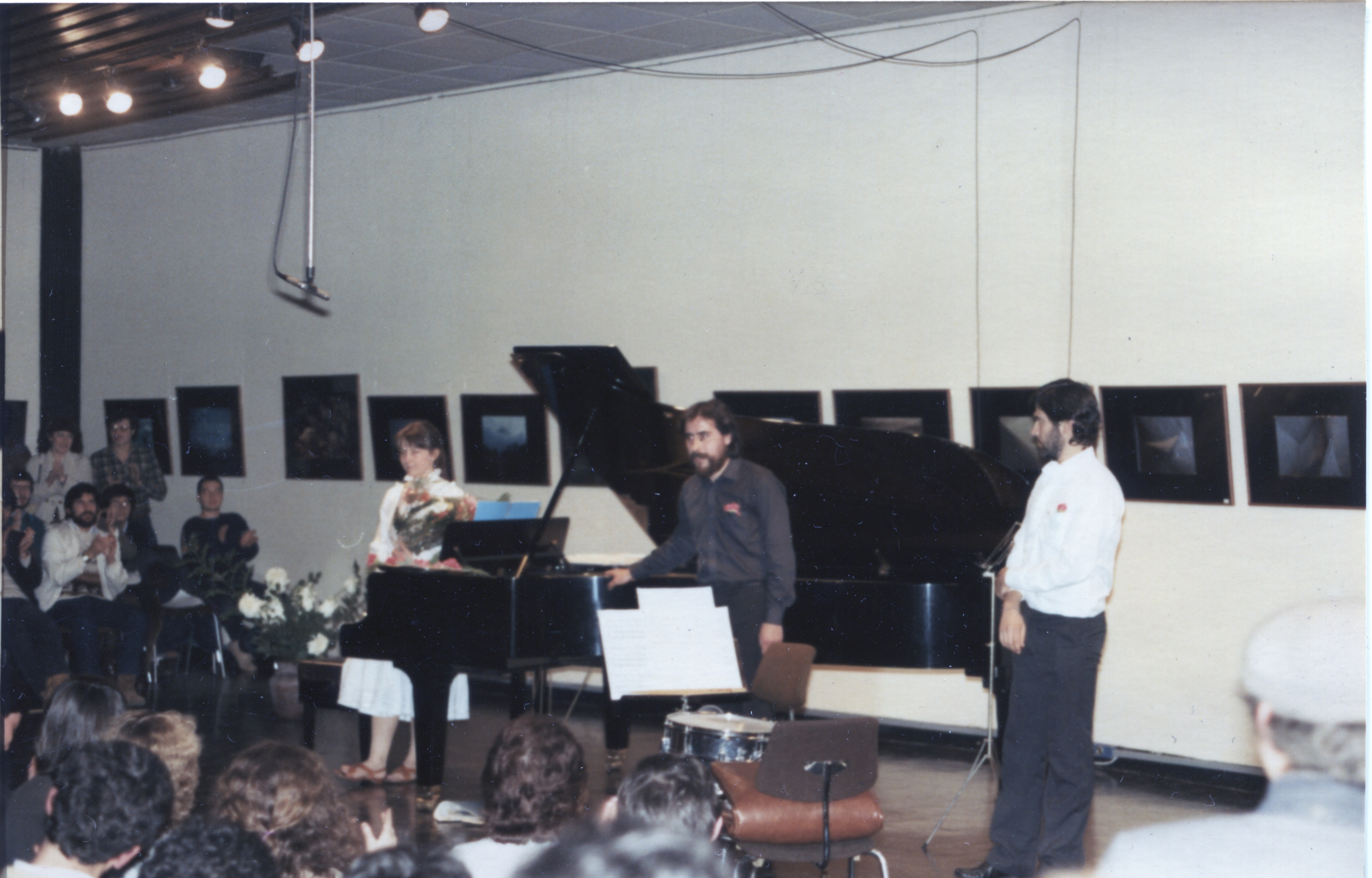 Cecilia Plaza y Víctor Alarcón en concierto de 1985, Goethe-Institut