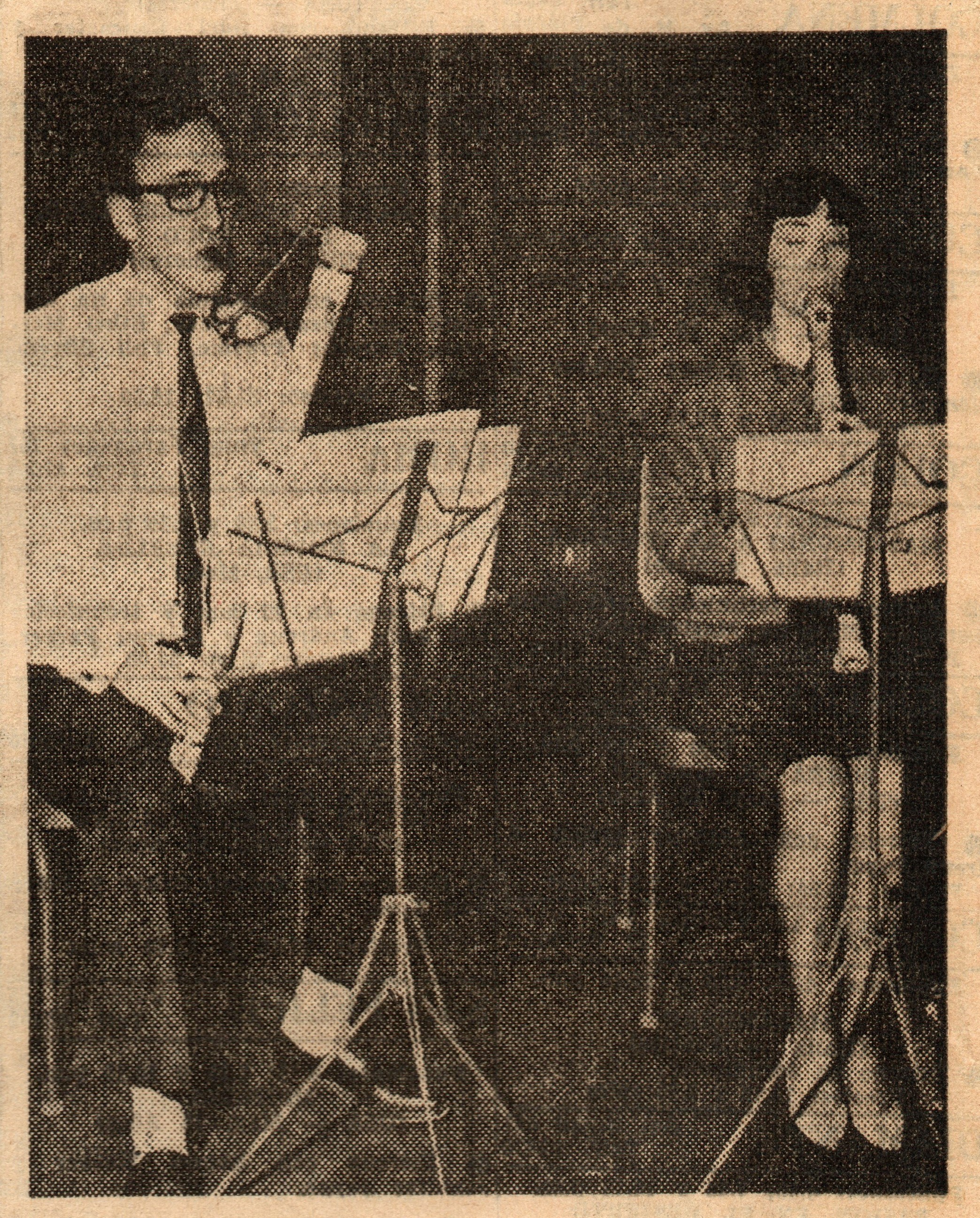René Covarrubias y Mirka Stratigopoulou, Diario La Prensa, Lima, 01/06/1965.